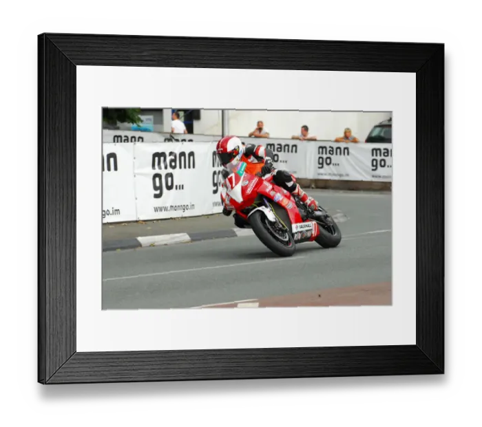 Framed Print : Joe Faragher (Kawasaki) 2013 Newcomers Manx Grand Prix Framed Print : Joe Faragher (Kawasaki) 2013 Newcomers Manx Grand Prix