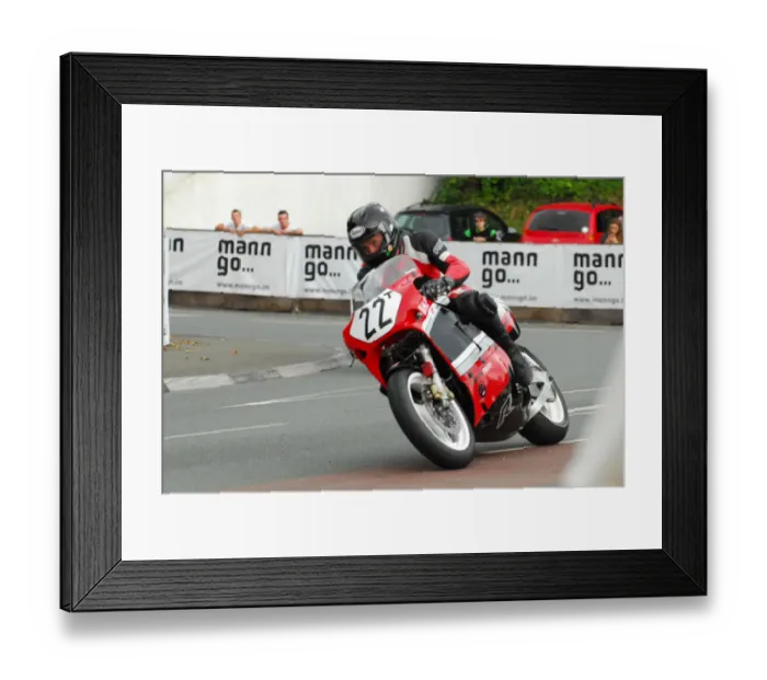 Framed Print : Alan Oversby (Suzuki) 2013 Formula One Classic TT Framed Print : Alan Oversby (Suzuki) 2013 Formula One Classic TT