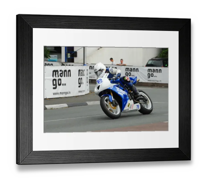 Framed Print : Les Liney (Triumph) 2013 Junior Manx Grand Prix Framed Print : Les Liney (Triumph) 2013 Junior Manx Grand Prix