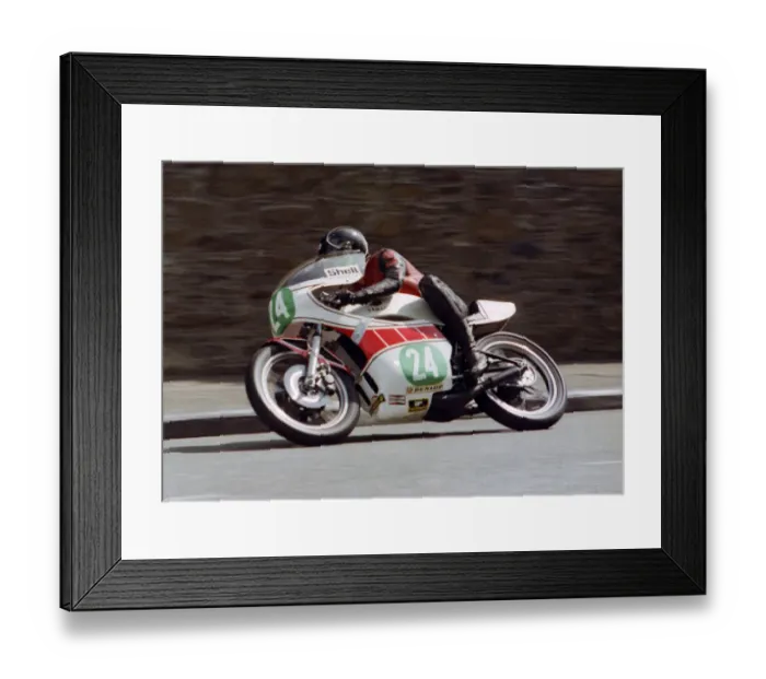 Framed Print : Denis Casement (Yamaha) 1979 Junior TT Framed Print : Denis Casement (Yamaha) 1979 Junior TT