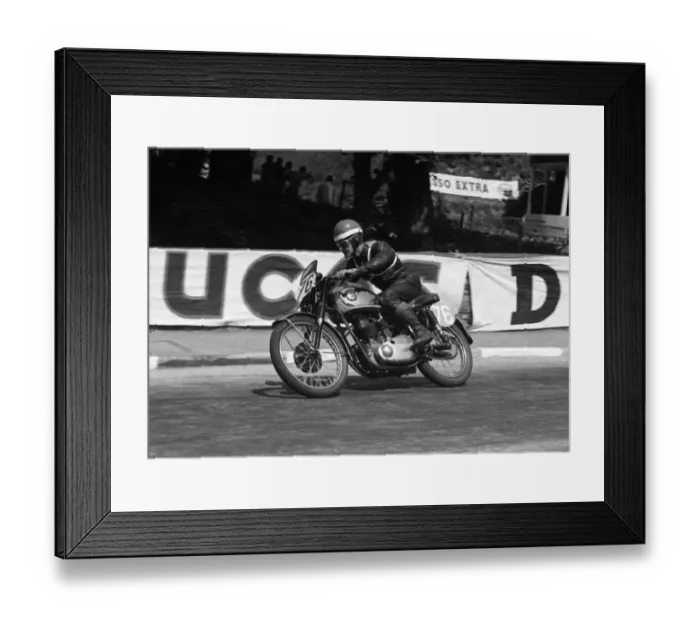 Framed Print : H McKenzie (BSA) 1953 Junior Clubman TT