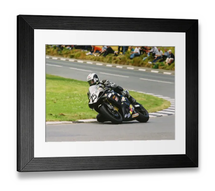 Framed Print : Mirko Kalsek (Suzuki) 2004 Formula One TT Framed Print : Mirko Kalsek (Suzuki) 2004 Formula One TT