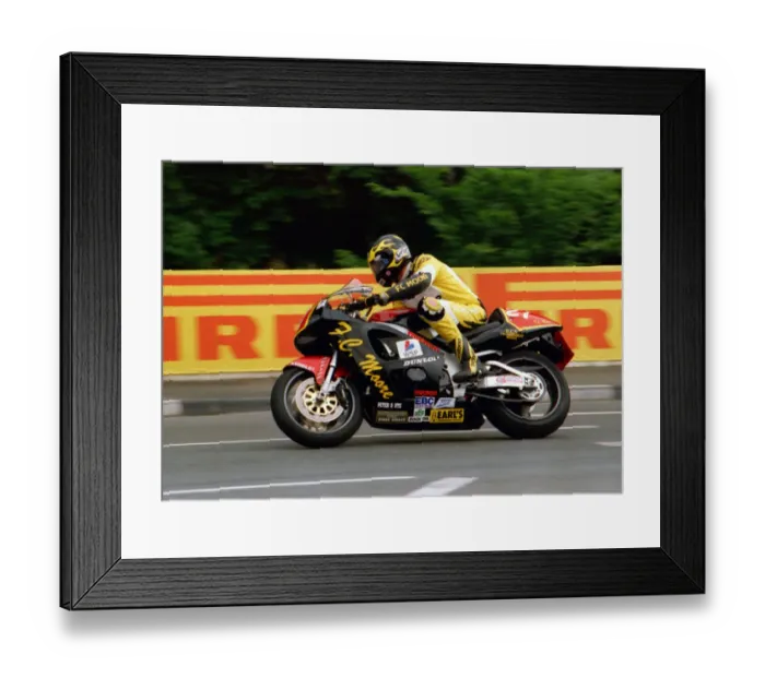 Framed Print : Steve Dey (Suzuki) 1999 Production TT