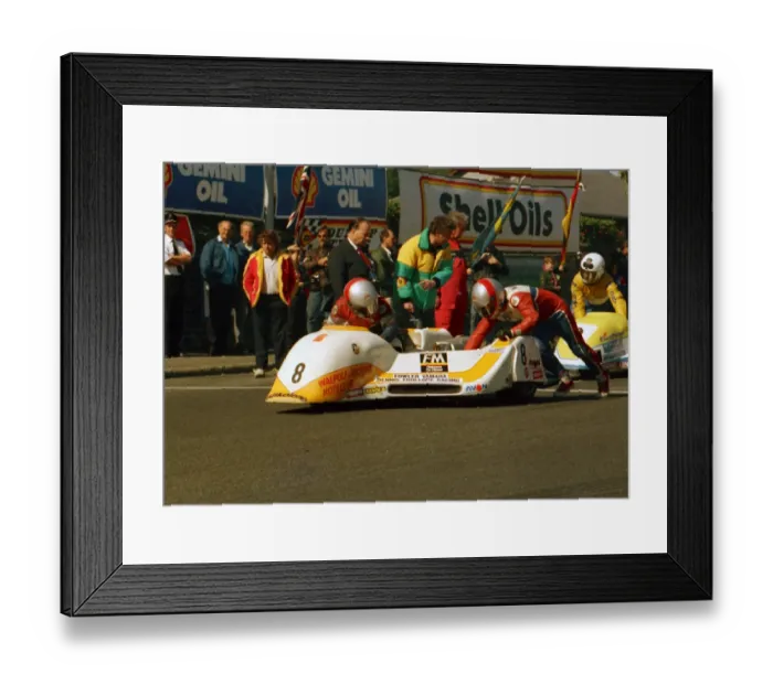 Framed Print : Mick Burcombe & Colin Hardman (Ireson Yamaha) 1988 Sidecar TT Framed Print : Mick Burcombe & Colin Hardman (Ireson Yamaha) 1988 Sidecar TT