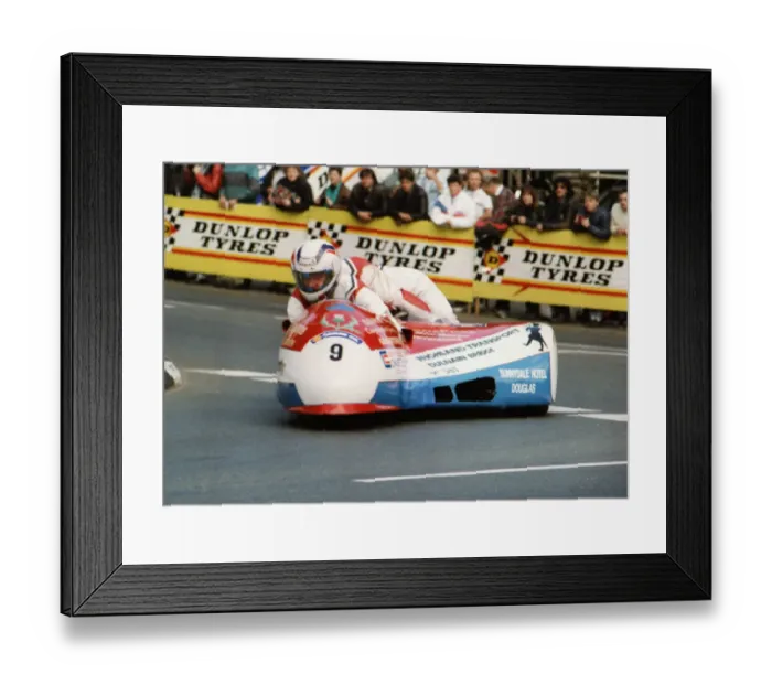 Framed Print : Dennis Brown & Billy Nelson (Yamaha) 1989 Sidecar TT Framed Print : Dennis Brown & Billy Nelson (Yamaha) 1989 Sidecar TT