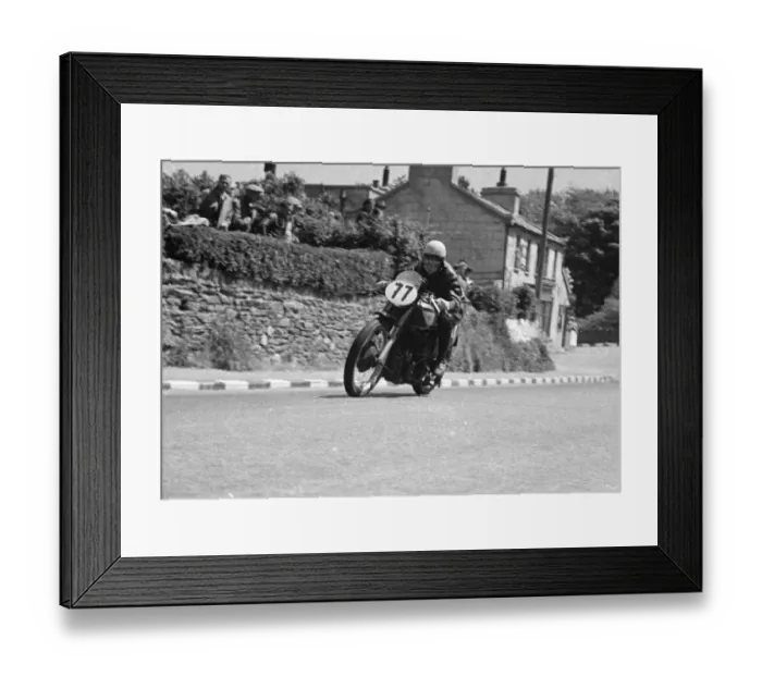 Framed Print : Sven Sorensen (Norton) 1951 Senior TT Framed Print : Sven Sorensen (Norton) 1951 Senior TT