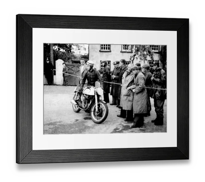 Framed Print : Johnny Lockett (Norton) 1950 Junior TT Framed Print : Johnny Lockett (Norton) 1950 Junior TT