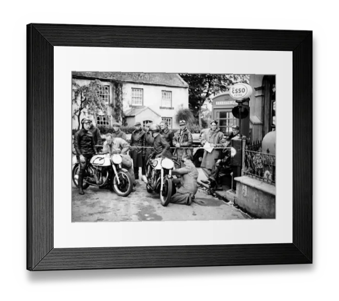 Framed Print : Artie Bell & Harold Daniell (Norton) 1950 Junior TT Framed Print : Artie Bell & Harold Daniell (Norton) 1950 Junior TT