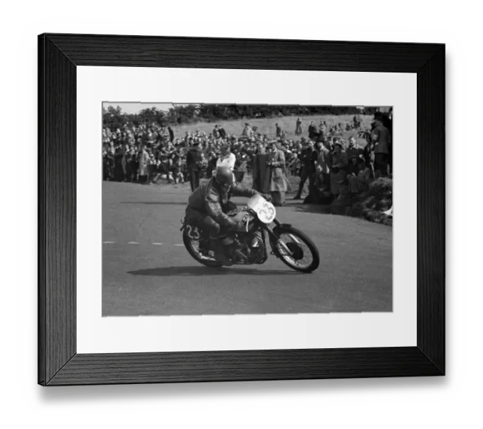 Framed Print : Phil Heath (Norton) 1950 Senior Ulster Grand Prix Framed Print : Phil Heath (Norton) 1950 Senior Ulster Grand Prix