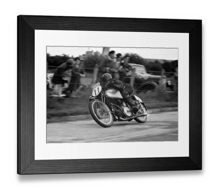 Framed Print : Maurice Cann (Guzzi) 1951 Lightweight Ulster Grand Prix Framed Print : Maurice Cann (Guzzi) 1951 Lightweight Ulster Grand Prix