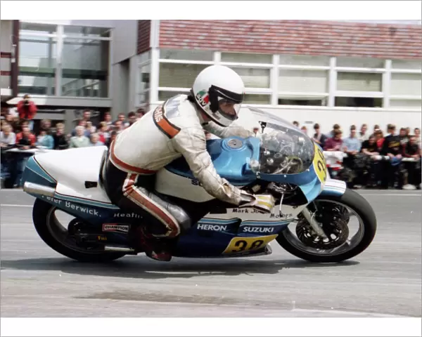 Mark Johns (Suzuki) 1984 Senior TT