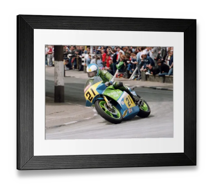 Framed Print : John Robinson (Suzuki) 1984 Senior TT