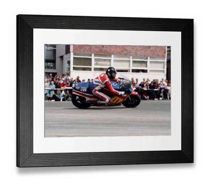 Framed Print : Roger Marshall (Honda) 1984 Senior TT Framed Print : Roger Marshall (Honda) 1984 Senior TT