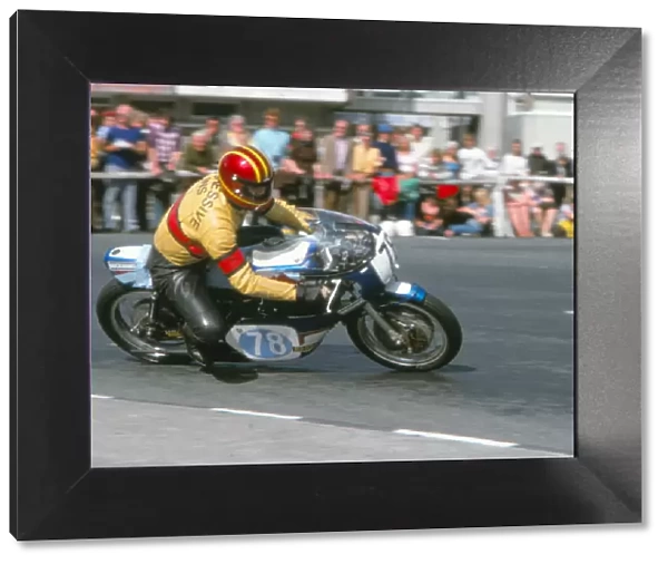Keith Buckley (Yamaha) 1975 Junior Manx Grand Prix
