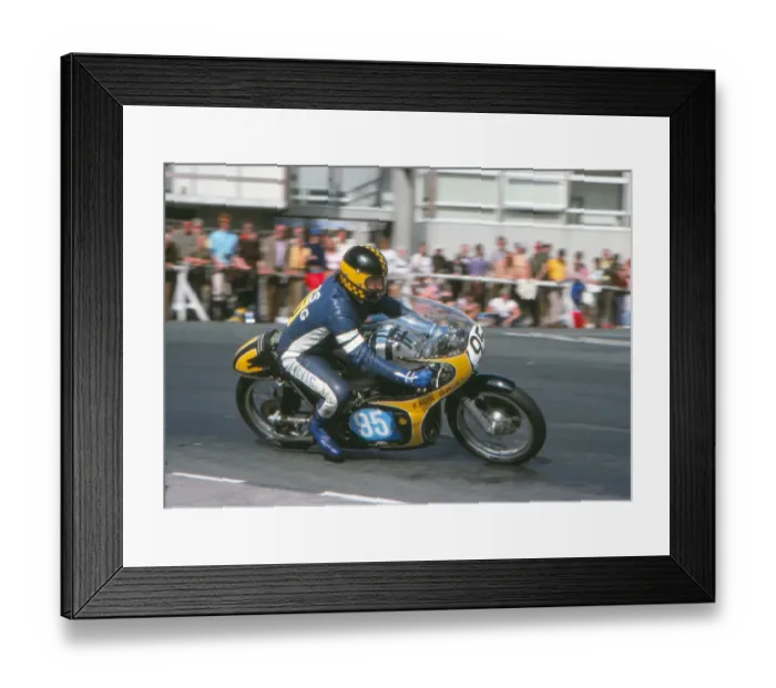 Framed Print : Tony Jarvis (Yamsel) 1975 Junior Manx Grand Prix Framed Print : Tony Jarvis (Yamsel) 1975 Junior Manx Grand Prix
