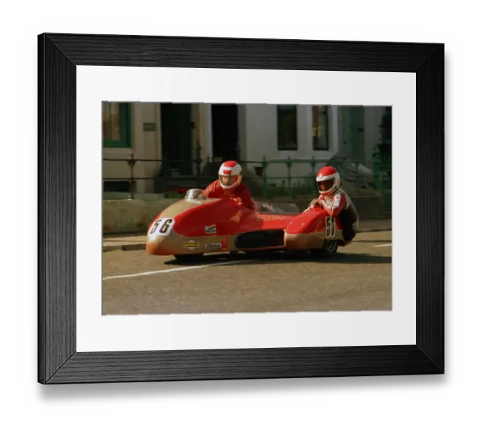 Framed Print : Derry Casson & Paul Chappel (C & B Suzuki) 1987 Sidecar TT Framed Print : Derry Casson & Paul Chappel (C & B Suzuki) 1987 Sidecar TT