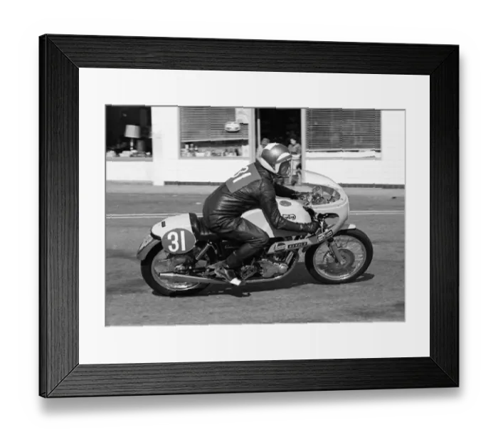 Framed Print : Derek Filler (Norton) 1972 Production TT Framed Print : Derek Filler (Norton) 1972 Production TT