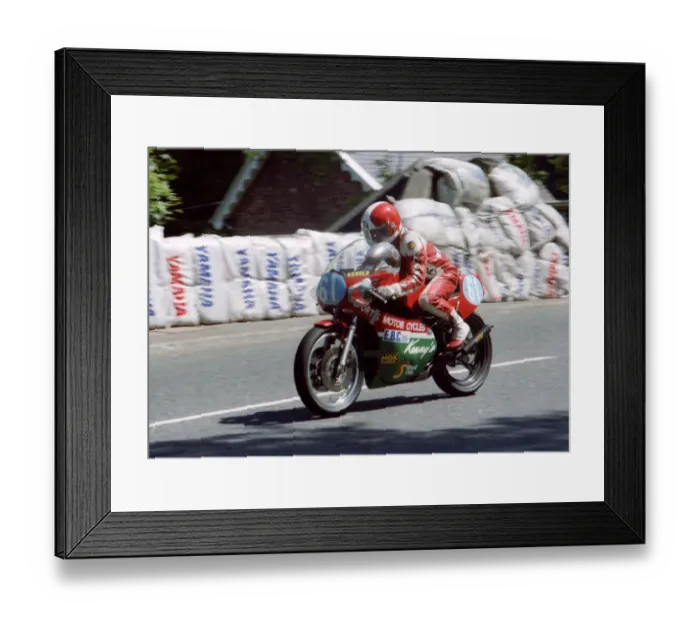 Framed Print : Tony Rutter (Yamaha) 1982 Junior TT Framed Print : Tony Rutter (Yamaha) 1982 Junior TT