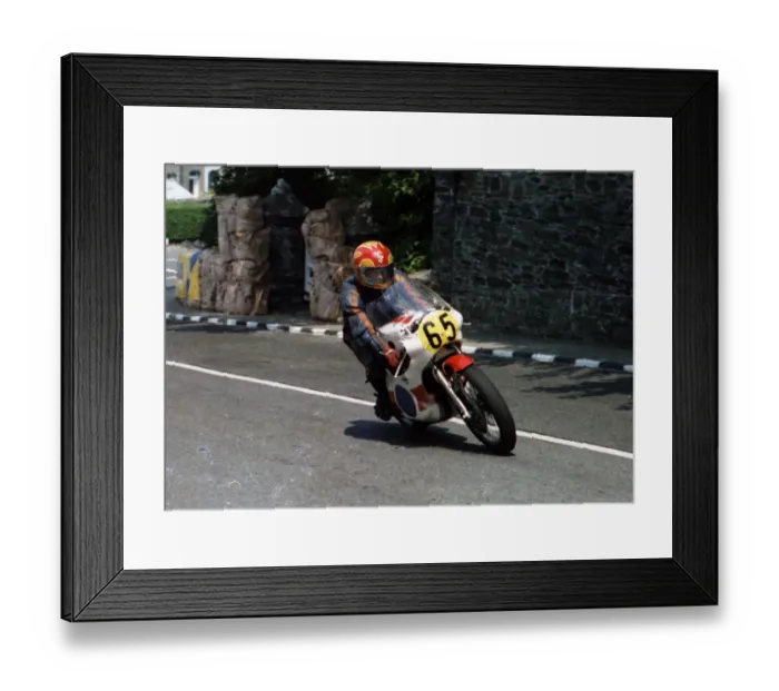 Framed Print : Courtney Junk (Yamaha) 1978 Senior TT Framed Print : Courtney Junk (Yamaha) 1978 Senior TT