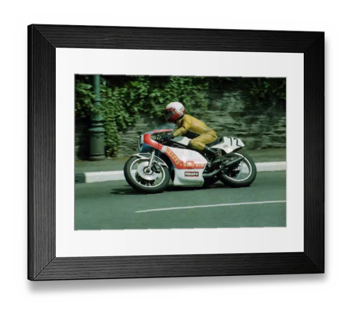 Framed Print : Mick Chatterton (Yamaha) 1982 Classic TT Framed Print : Mick Chatterton (Yamaha) 1982 Classic TT