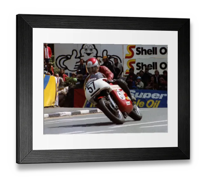 Framed Print : Alistair Frame (BSA) 1982 Classic TT Framed Print : Alistair Frame (BSA) 1982 Classic TT