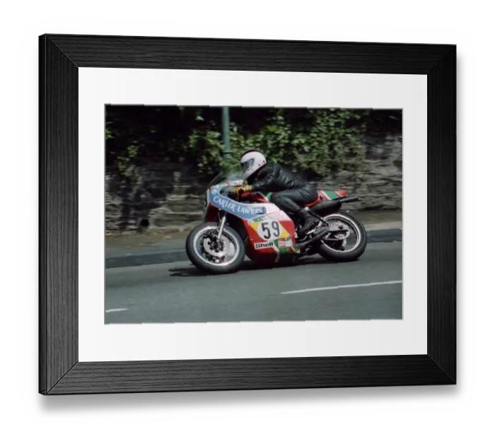 Framed Print : Alan Lawton (Suzuki) 1982 Classic TT