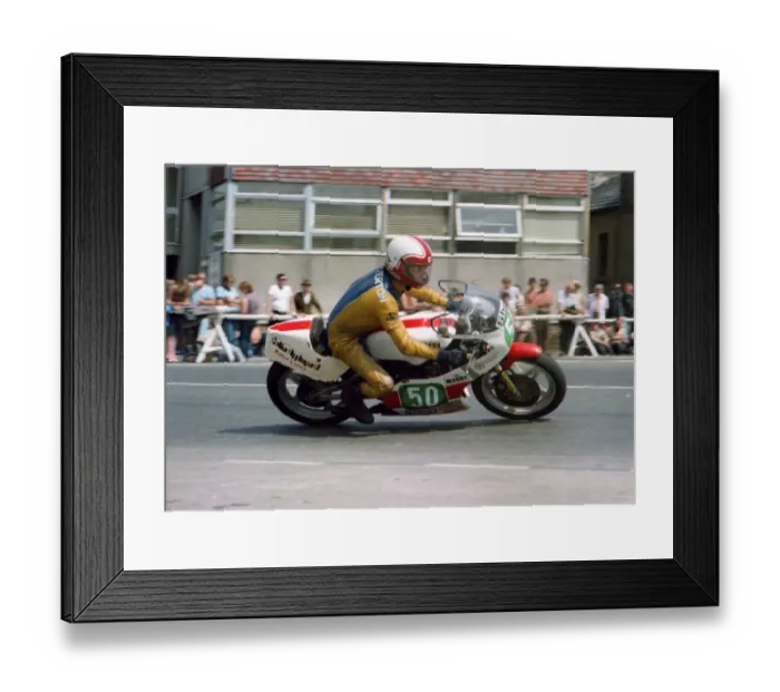 Framed Print : Mick Chatterton (Yamaha) 1982 Junior TT Framed Print : Mick Chatterton (Yamaha) 1982 Junior TT