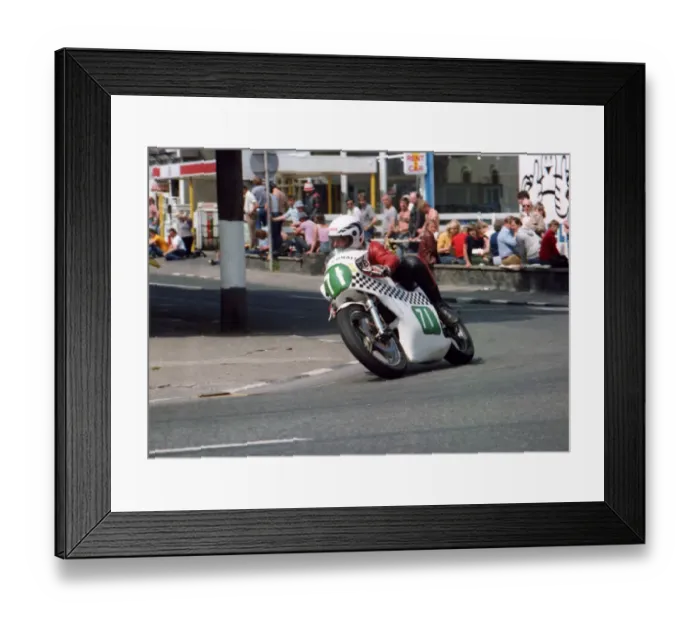 Framed Print : Fred Corall (Yamaha) 1982 Junior TT Framed Print : Fred Corall (Yamaha) 1982 Junior TT