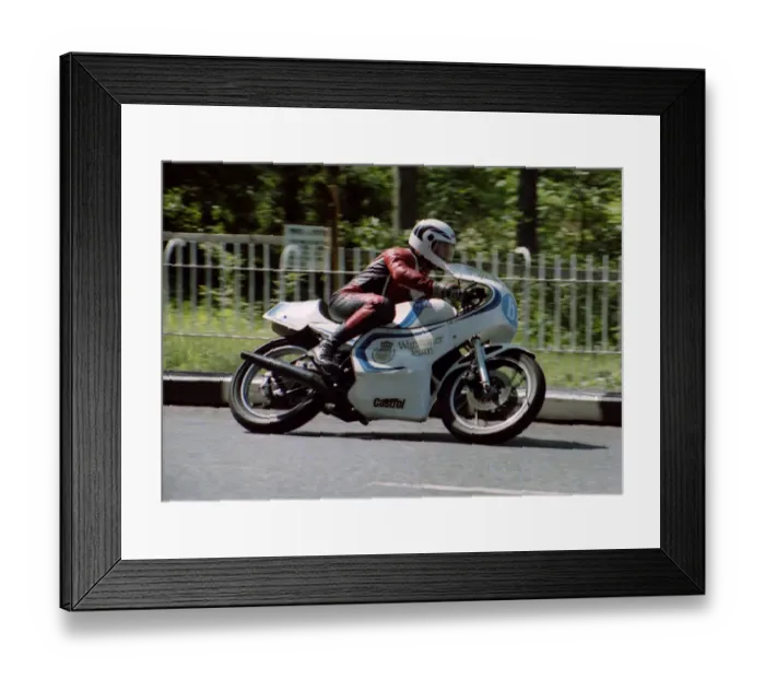 Framed Print : Fred Corall (Yamaha) 1982 350 TT Framed Print : Fred Corall (Yamaha) 1982 350 TT
