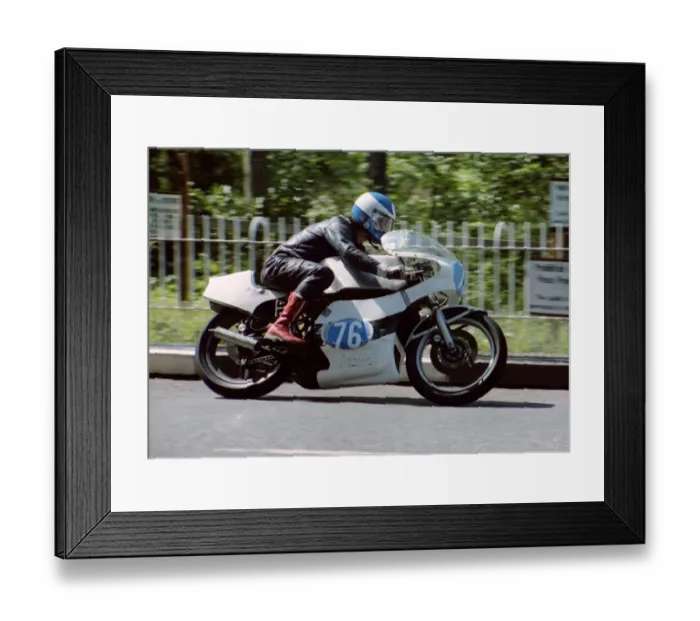 Framed Print : David Greenwood (Yamaha) 1982 350 TT Framed Print : David Greenwood (Yamaha) 1982 350 TT