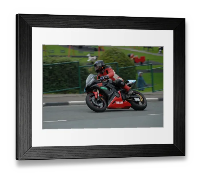 Framed Print : Stephen McIlvenna (Yamaha) 2008 Junior Manx Grand Prix Framed Print : Stephen McIlvenna (Yamaha) 2008 Junior Manx Grand Prix