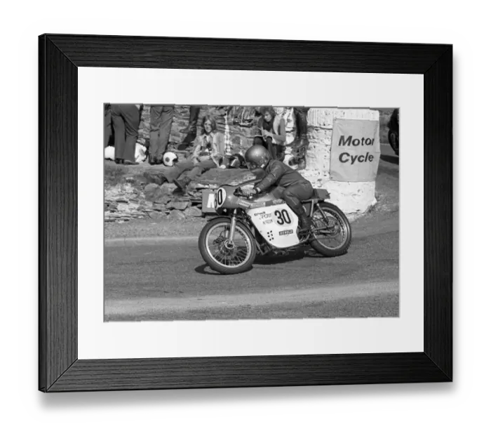 Framed Print : David Forrester (Metisse) 1973 Senior Manx Grand Prix Framed Print : David Forrester (Metisse) 1973 Senior Manx Grand Prix