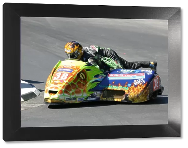 Peter Farrelly & Jason Miller (MR Equipe Suzuki) 2008 Sidecar TT