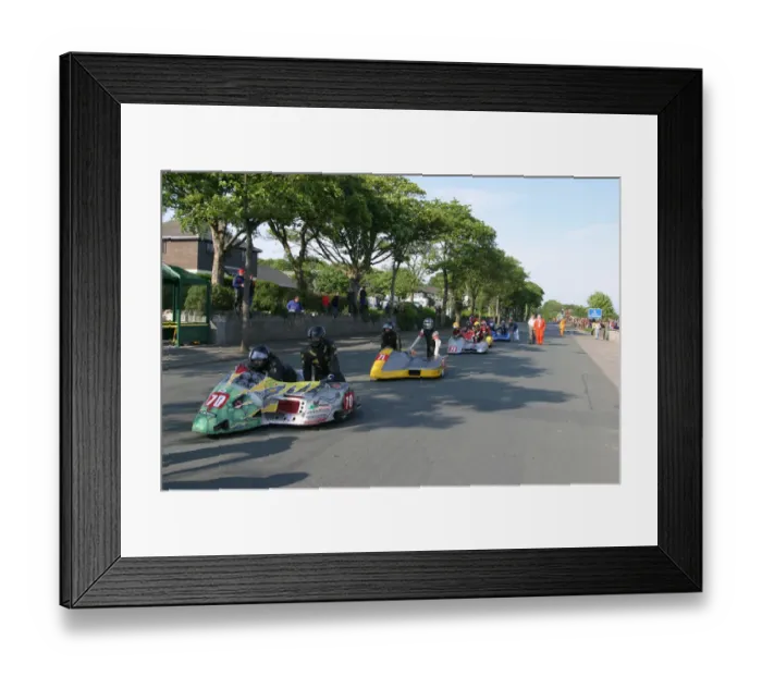 Framed Print : Peter Farrelly & Jonathan Abel (Baker Honda) 2003 Sidecar TT Framed Print : Peter Farrelly & Jonathan Abel (Baker Honda) 2003 Sidecar TT