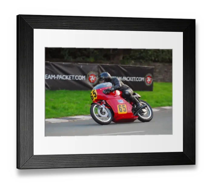 Framed Print : Andy Wilson (Honda Drixton) 2015 Senior Classic TT Framed Print : Andy Wilson (Honda Drixton) 2015 Senior Classic TT