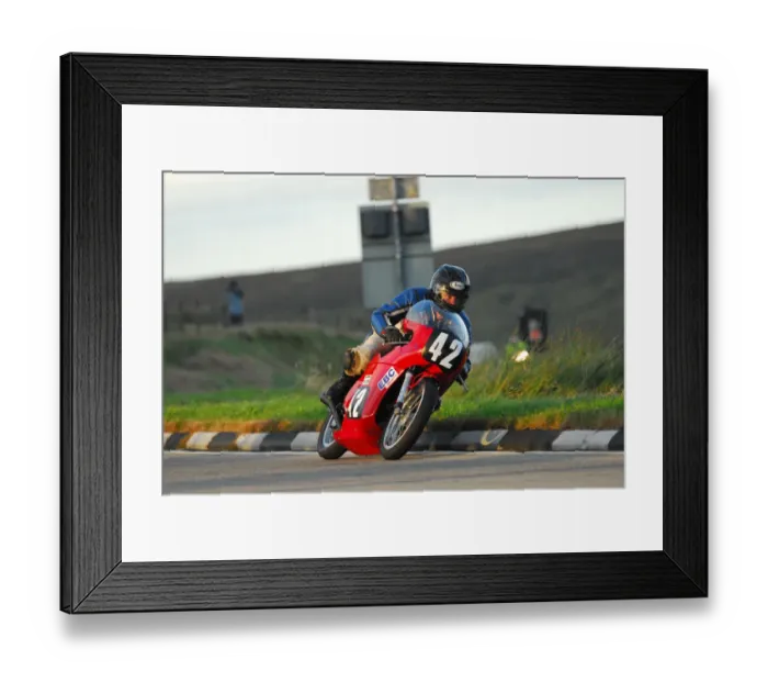 Framed Print : Andy Wilson (Drixton Honda) 2012 Senior Classic TT Framed Print : Andy Wilson (Drixton Honda) 2012 Senior Classic TT