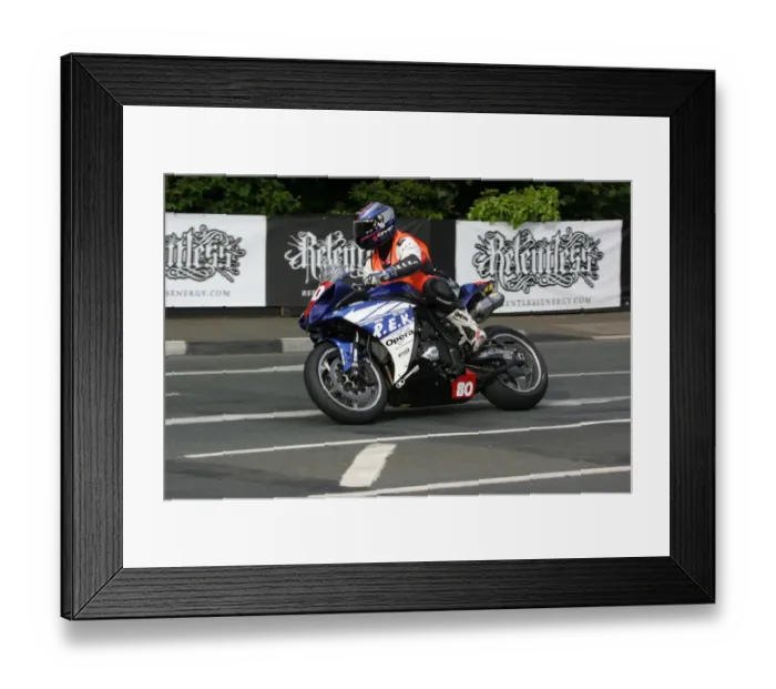 Framed Print : Roberto Antonelli (Yamaha) 2009 Superstock TT Framed Print : Roberto Antonelli (Yamaha) 2009 Superstock TT