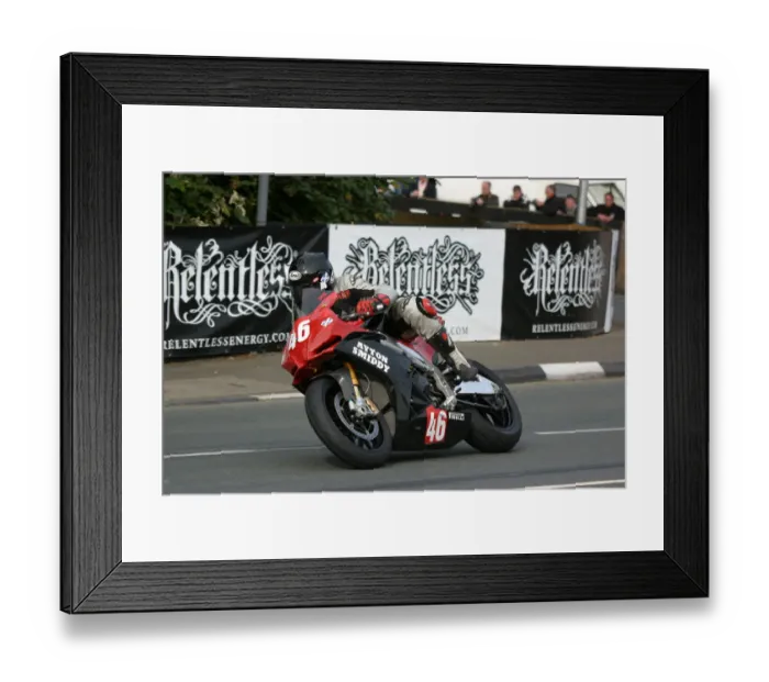 Framed Print : George Spence (Aprilia) 2009 Superstock TT Framed Print : George Spence (Aprilia) 2009 Superstock TT