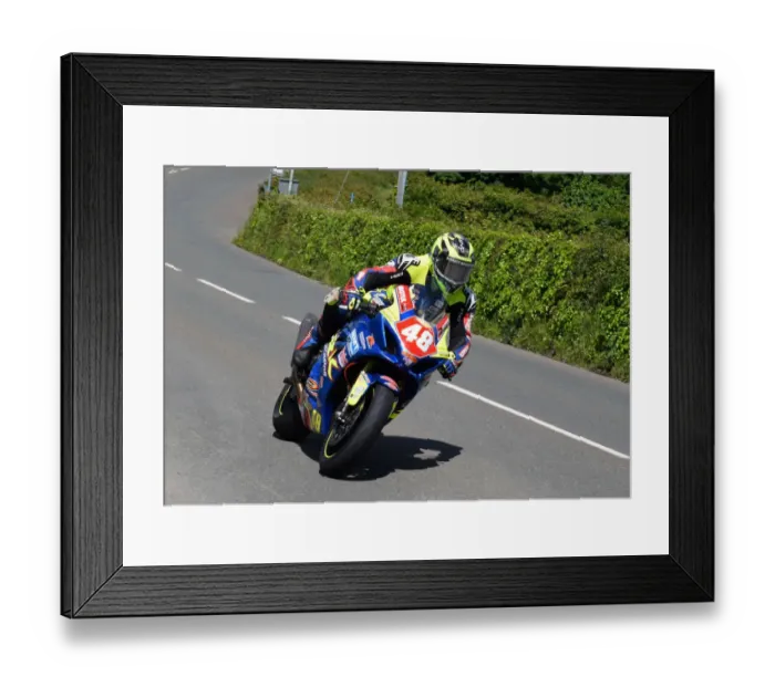 Framed Print : Tom Weeden (Suzuki) 2019 Superstock TT Framed Print : Tom Weeden (Suzuki) 2019 Superstock TT
