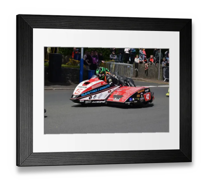 Framed Print : Mark Codd & Liam Gordon (MDR Triumph) 2019 Sidecar TT Framed Print : Mark Codd & Liam Gordon (MDR Triumph) 2019 Sidecar TT