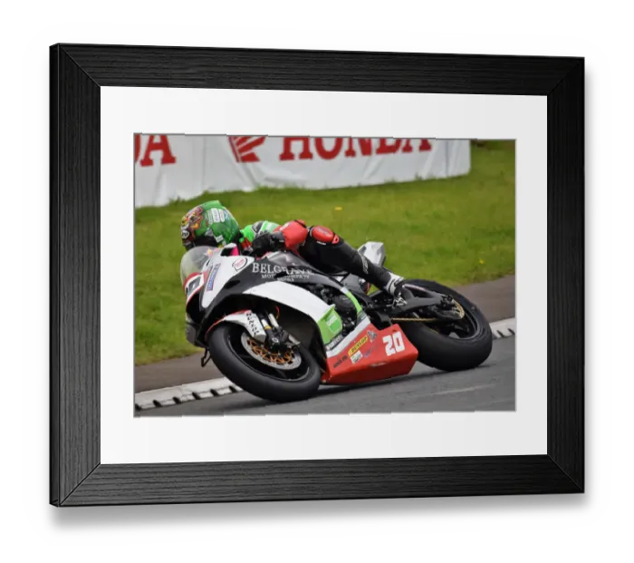 Framed Print : Dominic Herbertson (Kawasaki) 2019 Senior TT Framed Print : Dominic Herbertson (Kawasaki) 2019 Senior TT