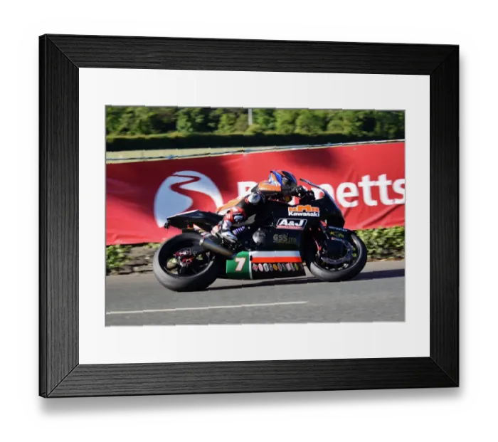 Framed Print : Gary Johnson (Kawasaki) 2019 Lightweight TT Framed Print : Gary Johnson (Kawasaki) 2019 Lightweight TT