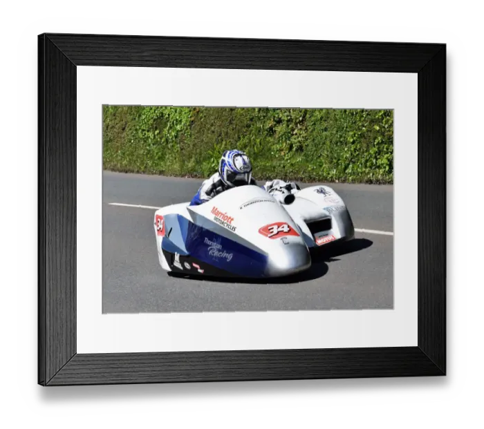 Framed Print : Kevin Thornton & David Hainsworth (Suzuki) 2019 Sidecar TT