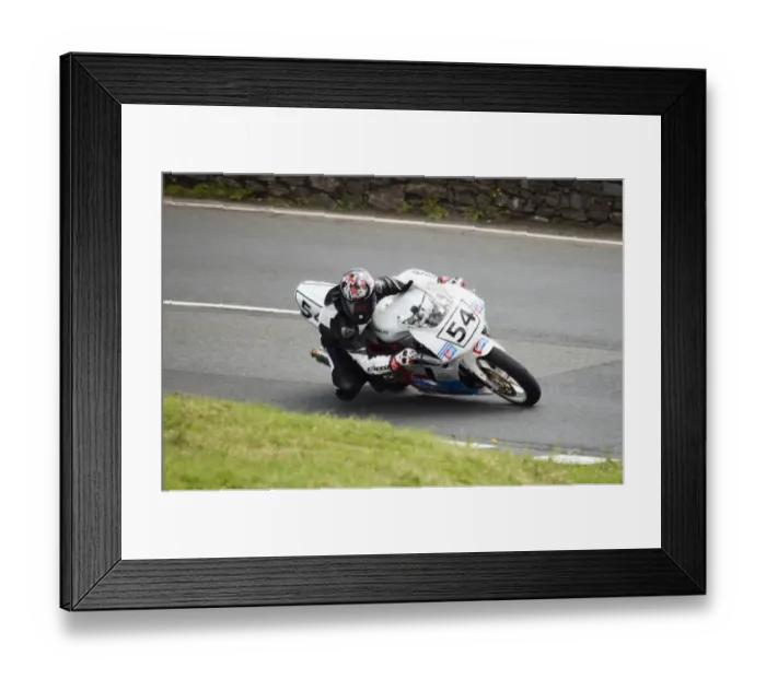 Framed Print : Rob Whitall (Suzuki) 2018 Superbike Classic TT Framed Print : Rob Whitall (Suzuki) 2018 Superbike Classic TT