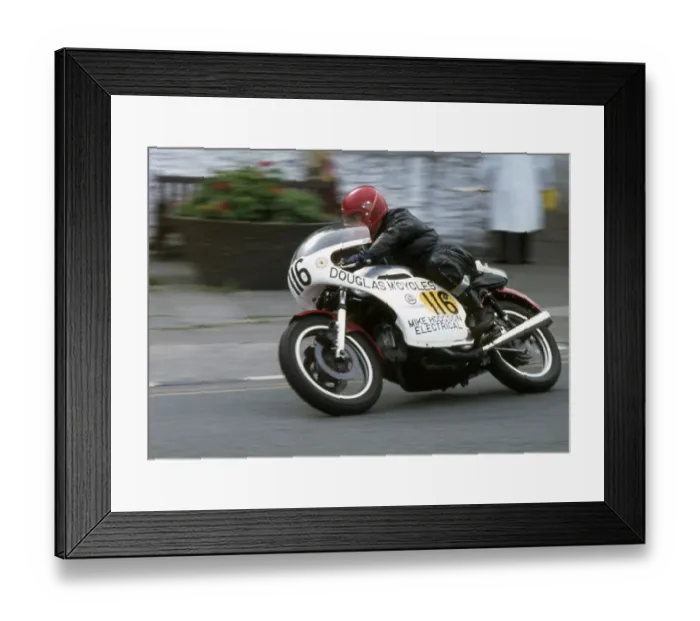 Framed Print : Bill Snelling (Ducati) 1980 Senior Manx Grand Prix Framed Print : Bill Snelling (Ducati) 1980 Senior Manx Grand Prix