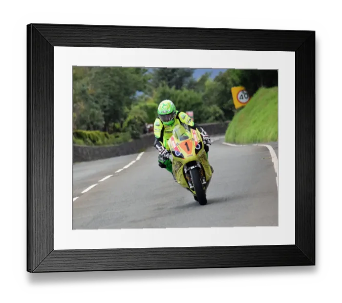 Framed Print : Victor Lopez Santos (Kawasaki) 2018 Lightweight Manx Grand Prix Framed Print : Victor Lopez Santos (Kawasaki) 2018 Lightweight Manx Grand Prix