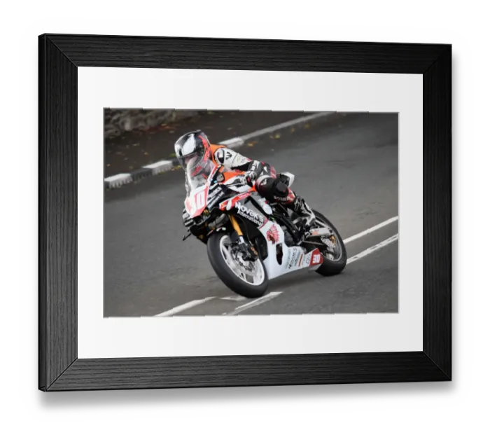 Framed Print : Veronia Hankocyova (Kawasaki) 2018 Newcomers Manx Grand Prix Framed Print : Veronia Hankocyova (Kawasaki) 2018 Newcomers Manx Grand Prix