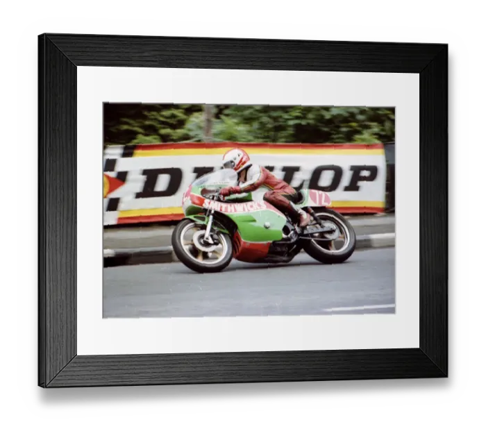 Framed Print : Ian Switzer (Suzuki) 1981 Formula One TT Framed Print : Ian Switzer (Suzuki) 1981 Formula One TT