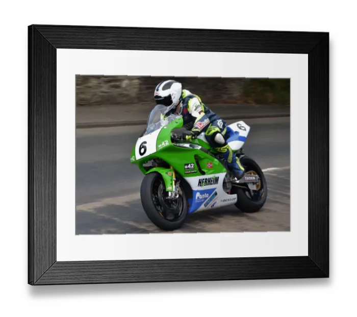 Framed Print : William Dunlop (Kawasaki) 2017 Superbike Classic TT Framed Print : William Dunlop (Kawasaki) 2017 Superbike Classic TT