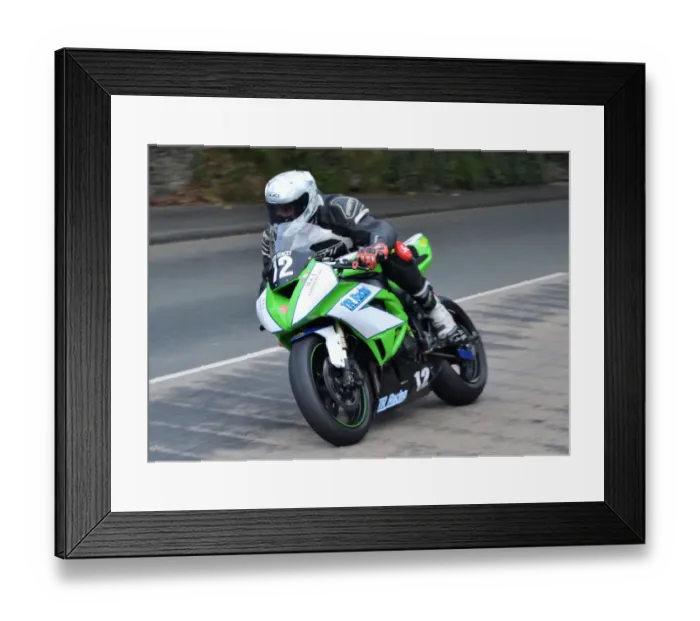 Framed Print : Tom Robinson (Kawasaki) 2017 Junior Manx Grand Prix Framed Print : Tom Robinson (Kawasaki) 2017 Junior Manx Grand Prix